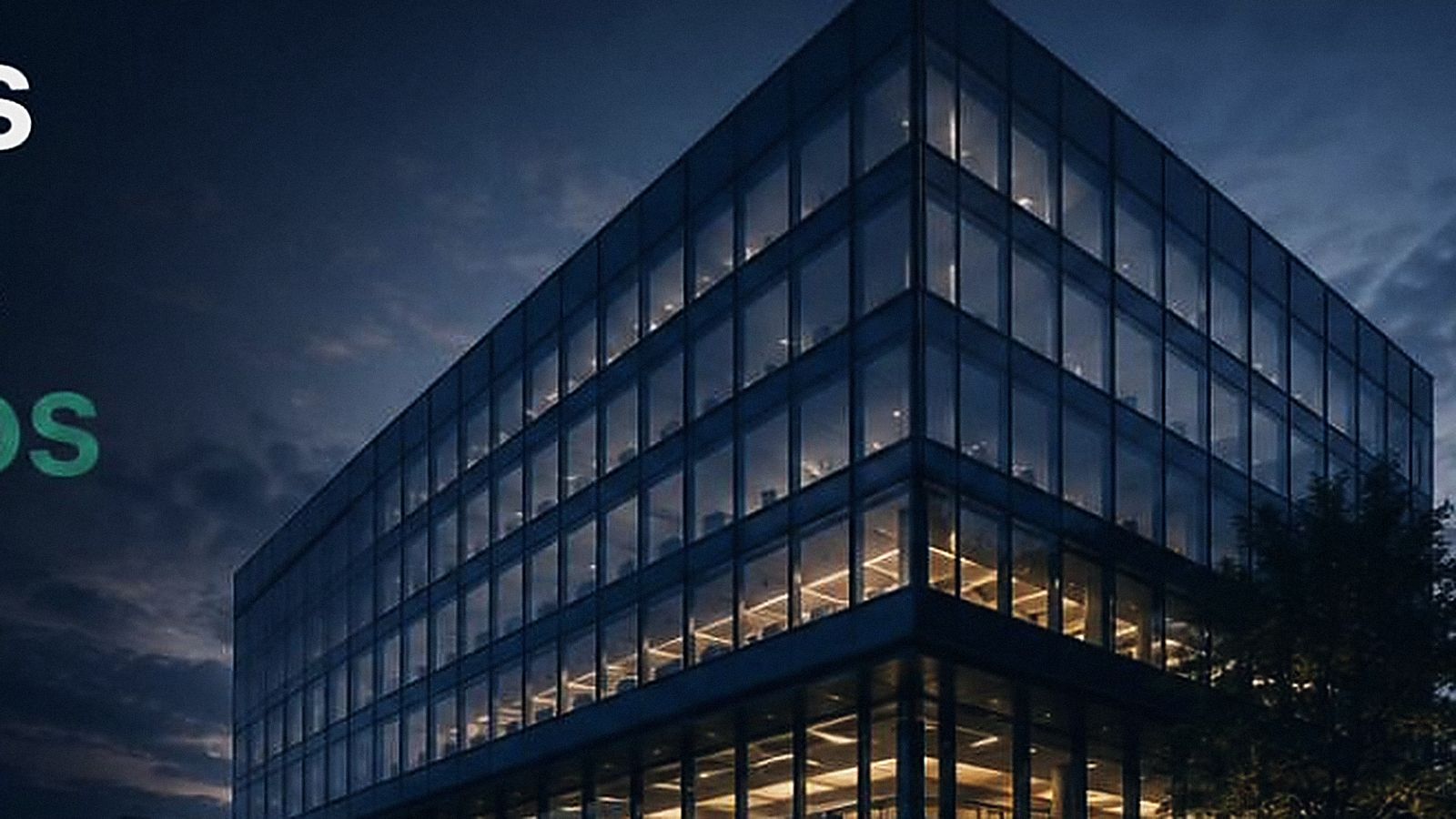 Arquitectura corporativa contemporanea al atardecer